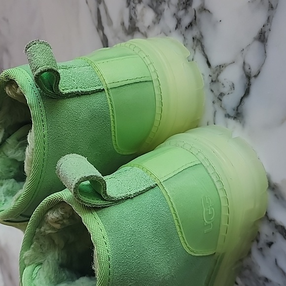 UGG Neumel Clear Green Boots Women's size 5 - Picture 8 of 12